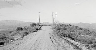 Kathya Landeros, Untitled, Miami, Arizona, 2024, archival inkjet print, 14 x 16". Courtesy of the artist. At The Davis Museum at Wellesley College.